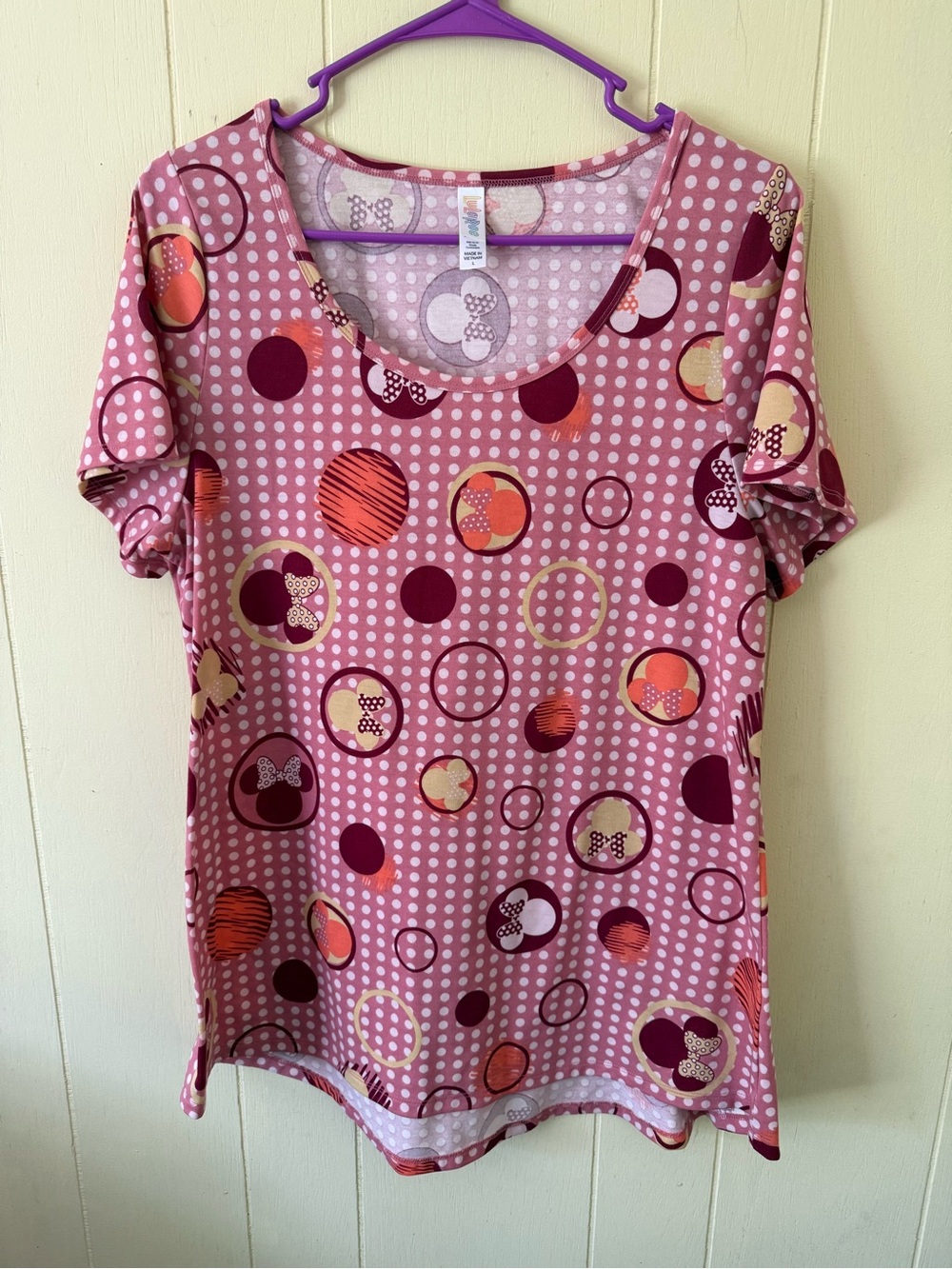 LuLaRoe Minnie Mouse Pink Dot & Circle Print Scoop Neck Tee